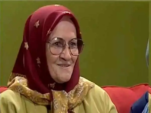 عکس؛ سفر در زمان؛ «مهتاج فرامرزی» سریال زیر آسمان شهر در 85 سالگی؛ سال 1395