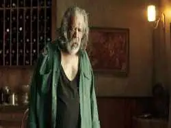 اولین صحبت های پورشیرازی بعد از درخشش در پیرپسر: سه سال مثل یک بازیگر سمج پیگیر «پیرپسر» بودم؛ روزی که رفتن بیضایی را دیدم....