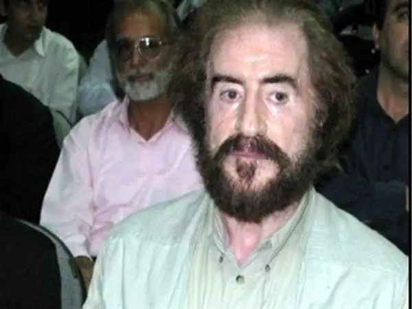 عکس؛ سفر به تاریخ؛ چهرۀ «ولی الله مومنی» در نقش «امام خمینی»