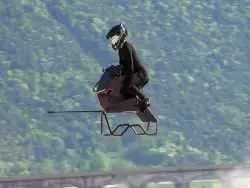 «موتورسیکلت پرنده» به زودی به بازار می آید