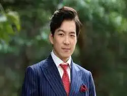 عکس| سفر به تاریخ؛ چهرۀ «جومونگ» در پشت صحنه سکانس آتش سوزی اسلحه خانه