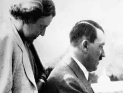 عکس| سفر در زمان؛ «گلی راوبال، خواهرزاده هیتلر» در 22 سالگی؛ سال 1308