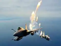 تصاویر؛ تفاوت چف و فلر چیست و چرا هواپیماهای نظامی از آن ها استفاده می کنند؟