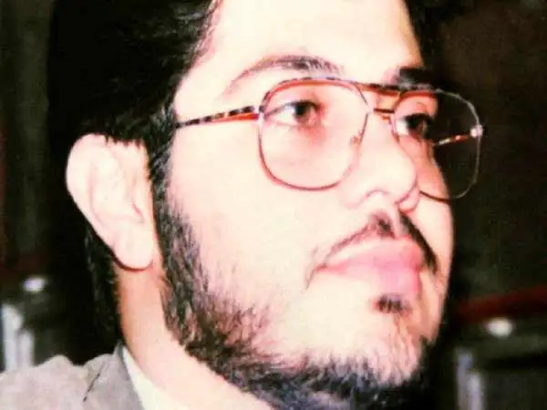 عکس| سفر در زمان؛ «سیدمحمد رضا حسینیان» مجری تلویزیون بعد 27 سال در 52 سالگی