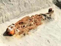 کشف «اسکلت هایی با دست های بسته» در یک مقبره 2300 ساله