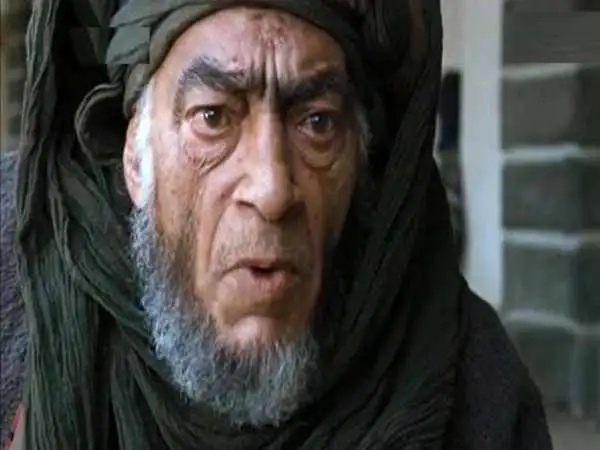 عکس| سفر به تاریخ؛ «نجدة بن عامر، رئیس خوارج» در اتاق گریم سریال «مختارنامه»