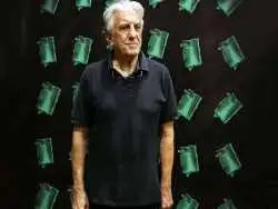 عکس؛ واکنش رضا کیانیان به لغو کنسرت همایون شجریان: شادی حق ماست