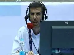 عکس| سفر در زمان؛ «کیومرث کرده» گزارشگر مشهور ورزشی تلویزیون در 62 سالگی