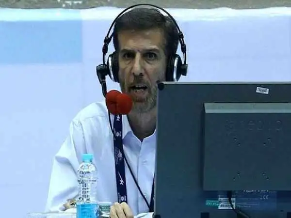 عکس| سفر در زمان؛ «کیومرث کرده» گزارشگر مشهور ورزشی تلویزیون در 62 سالگی