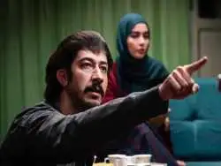 عکس| سفر زمان؛ عکس یادگاری «بهتاش» در اتاق گریم سریال «پایتخت 7»