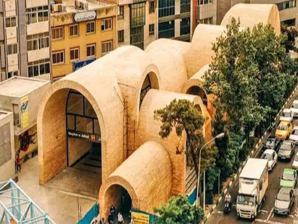 عکس؛ معماری خاص و دست ساز ایستگاه مترویی که جایزه های معماری را درو کرد!