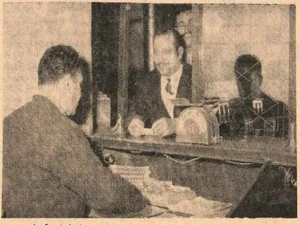 عکس؛ سفر در زمان؛ 60 سال پیش بالاترین حقوق کارمندان دولت چقدر بود؟