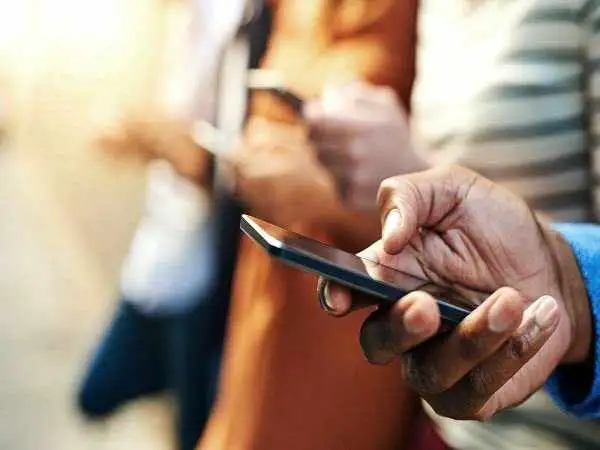 بلاهایی که گوشی سرمان می آورد