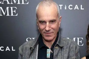 از کفاشی در ایتالیا تا بازگشت به پرده سینما