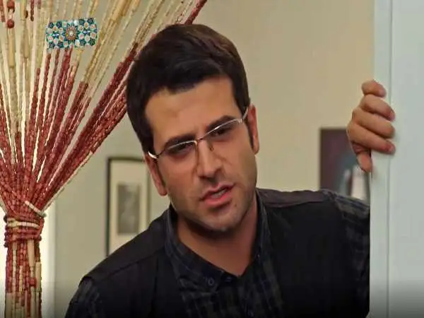 عکس| سفر در زمان؛ «جواد جوادیِ جوان» سریال بچه مهندس 3 در ویتنام؛ سال 1403