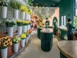 تصاویر؛ تبدیل یک کارخانه قدیمی به باغی رؤیایی