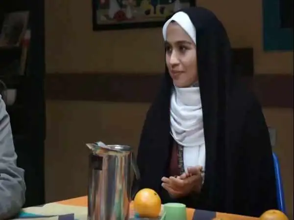 عکس| سفر در زمان؛ «عطیه» در اتاق گریم سریال بچه مهندس 3؛ سال 1399