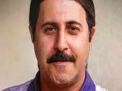 عکس| سفر در زمان؛ «رحمت» سریال پایتخت و آزاده نامداری در کنار کعبه