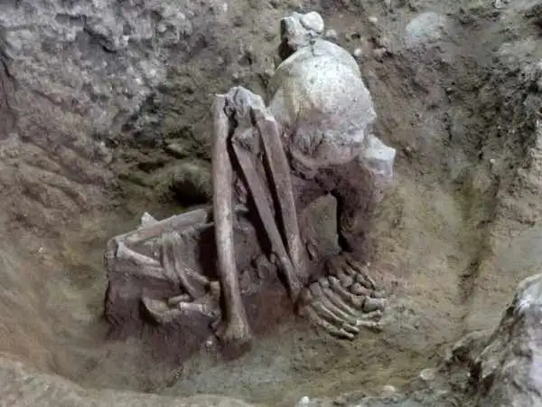 تصاویر| راز مومیایی های 10 هزار ساله چین کشف شد؛ خشک کردن اجساد با آتش و دود