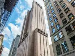 تصاویر| چرا این آسمان خراش مرموز در نیویورک حتی یک پنجره هم ندارد؟ 