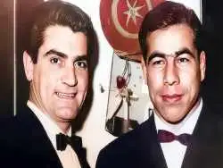 عکس| سفر در زمان؛ «ویگن در کنار فردین» در دوران جوانی؛ دهه 40