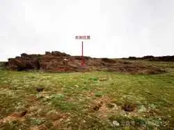 کتیبۀ 2200 سالۀ «ماموریت پیدا کردن اکسیر جاودانگی» در ارتفاعات تبت پیدا شد