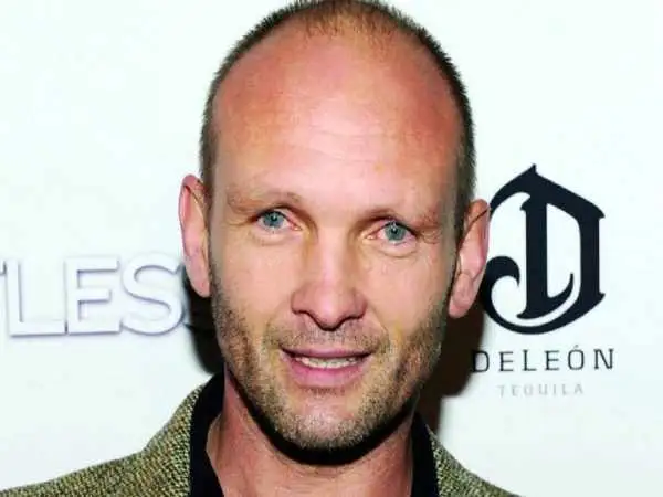 تصاویر| زندگی خصوصی، عکس های شخصی و بیوگرافی اندرو هاوارد