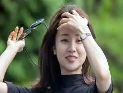 عکس| سفر به تاریخ؛ «ملکه اینهیون» در کنار «پسر دونگ یی» در پشت صحنه سریال دونگ یی