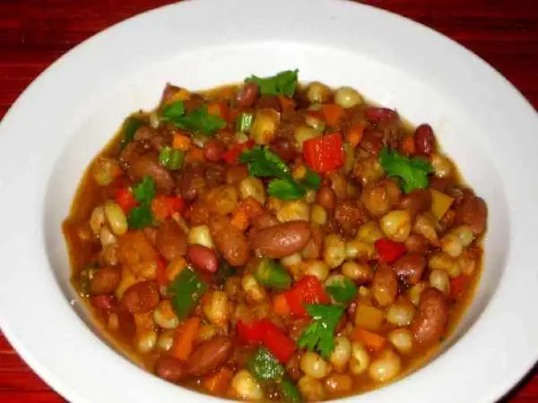 طرز تهیه یک خوراک لوبیای متفاوت با لوبیا سبز