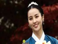 عکس| سفر به تاریخ؛ «سوسانو» و «استاد شمشیربازی اش» در پشت صحنه سریال «جومونگ»