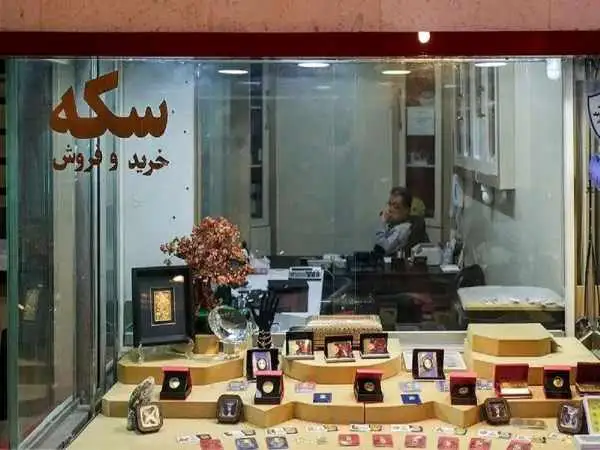 جدول؛ قیمت طلا امروز پنجشنبه 3 مهر 1404؛ طلا در مرز 10 میلیون