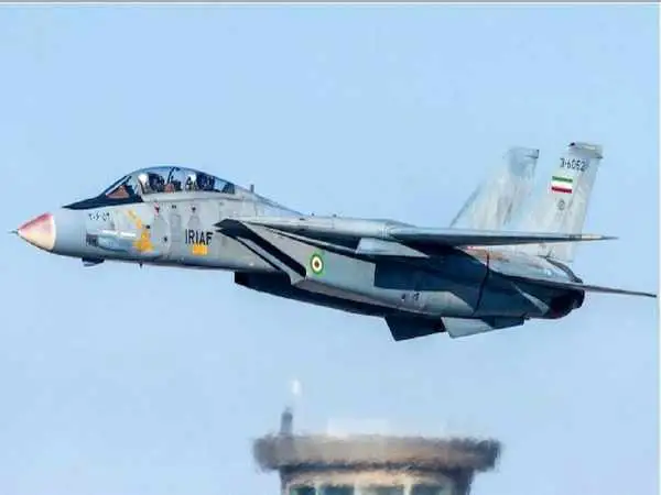 عکس؛ «اف 14» رادارگریز از راه رسید