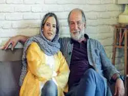 عکس| سفر در زمان؛ «آتیلا پسیانی» در کودکی و در کنار پدر، مادر و مادربزرگ اش؛ دهه 30