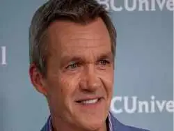 تصاویر| زندگی خصوصی، عکس های شخصی و بیوگرافی نیل فلین