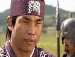 عکس| سفر به تاریخ؛ عکس یادگاری «نارو» در پشت صحنه سریال «جومونگ»