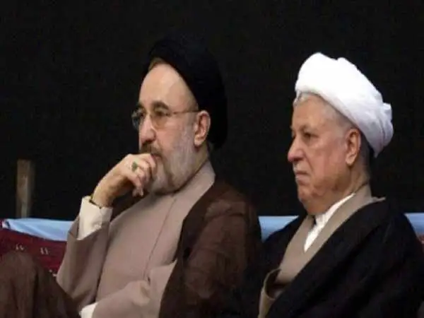 سفر در زمان؛ خاطرات هاشمی: آقای خاتمی اشتباهی مرتکب شده و خود را در معرض اهانت ها و اعتراضات قرار داده