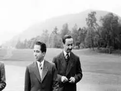 عکس| سفر در زمان؛ دیدار «آخرین پادشاه عراق با ملکه الیزابت»؛ سال 1335