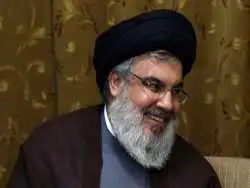 عکس| سفر در زمان؛ «سیدحسن نصرالله» در حال سان دیدن از نیروهای حزب الله؛ دهه 60