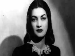 عکس| سفر در زمان؛ «اشرف پهلوی» در حال گفتگو با رادیو سازمان ملل در ژنو؛ سال 48