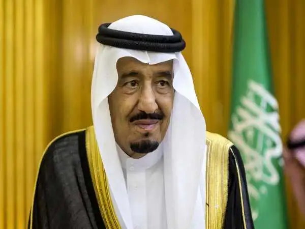 عکس؛ سفر در زمان؛ «ملک سلمان، پادشاه عربستان و ناروهیتو امپراتور ژاپن» در ضیافت شام؛ سال 1373