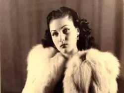 عکس| سفر در زمان؛ «فوزیه، ملکه مصری ایران» در کنار سه فرزندش در کودکی