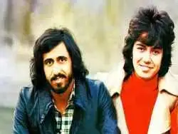 عکس| سفر در زمان؛ «شهرام شب پره، ابی و مارتیک» در حال اجرای مشترک؛ دهه 50