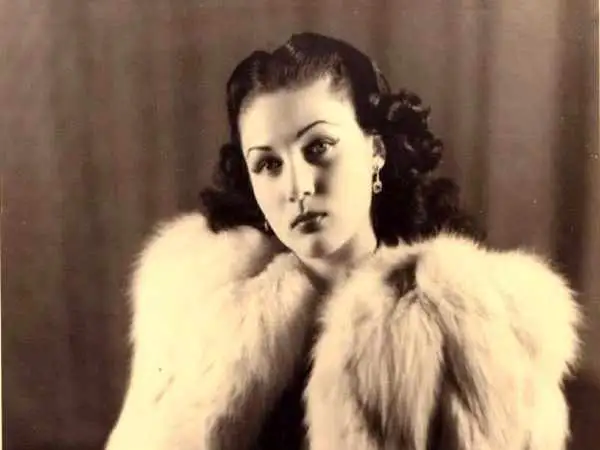 عکس| سفر در زمان؛ «فوزیه، ملکه مصری ایران» در کنار سه فرزندش در کودکی