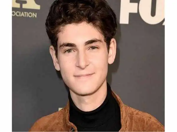 تصاویر| زندگی خصوصی، عکس های شخصی و بیوگرافی دیوید مازوز