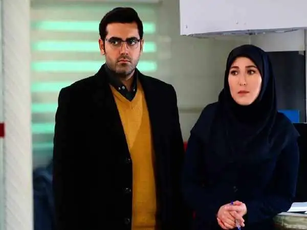 عکس| سفر در زمان؛ «مرضیه و جواد» در پشت صحنه سریال بچه مهندس 4؛ سال 1400