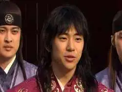 عکس| سفر در زمان؛ «یوری» سریال جومونگ در یک برنامه تلویزیونی؛ سال 1386