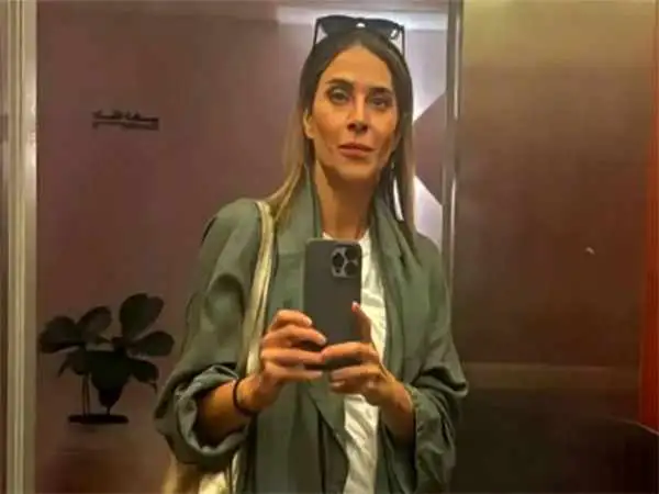 خانم دولتشاهی، این چه کاری بود که با خودت کردی؟