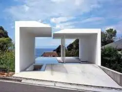 تصاویر؛ خانه t ژاپن؛ تقابل بتن خشن و فضای داخلی مینیمال در شاهکار آتلیه کوبوتا