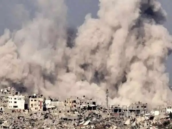 سفر در زمان؛ مقاومت هم حدی دارد: ماجرای روزی که قذافی با عصبانیت به عرفات زنگ زد!