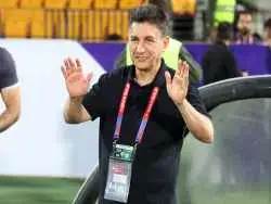 قلعه نویی هم زمان سرمربی تیم ملی و استقلال باشد!